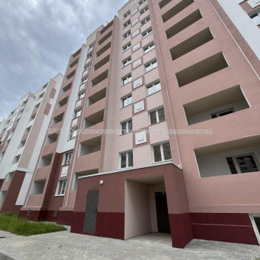 Продам квартиру, Шевченковский пер. , 1 кім., 41 м², без внутренних работ 