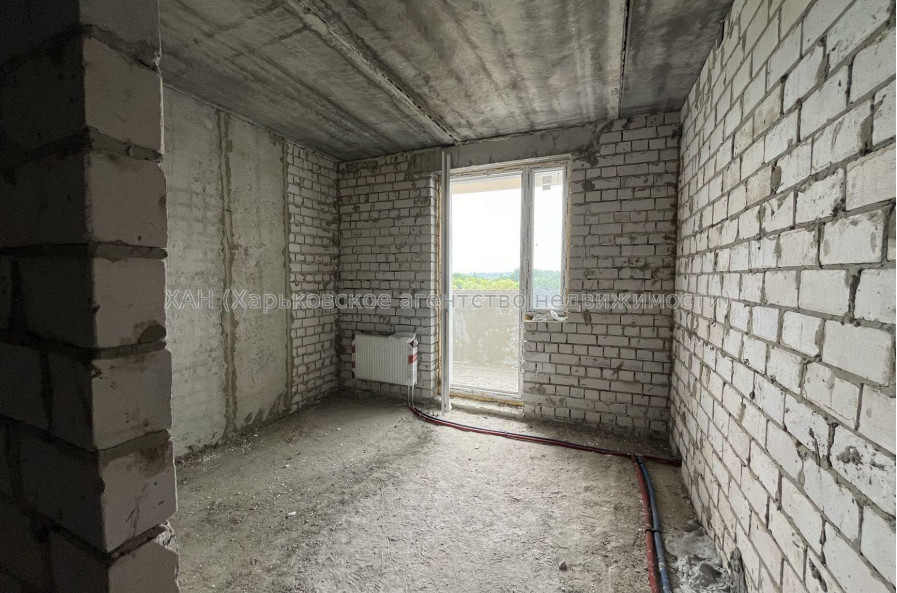 Продам квартиру, Шевченковский пер. , 1  ком., 41 м², без внутренних работ 