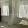 Сдам нежилую недвижимость, офис в офисном центре , 2  ком., 31.10 м², капитальный ремонт 