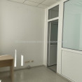 Сдам нежилую недвижимость, офис в офисном центре , 2  ком., 31.10 м², капитальный ремонт 