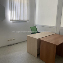 Сдам нежилую недвижимость, офис в офисном центре , 2  ком., 31.10 м², капитальный ремонт