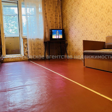 Продам квартиру, Тракторостроителей просп. , 1  ком., 33 м², косметический ремонт 