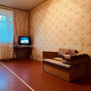 Продам квартиру, Тракторостроителей просп. , 1  ком., 33 м², косметический ремонт 