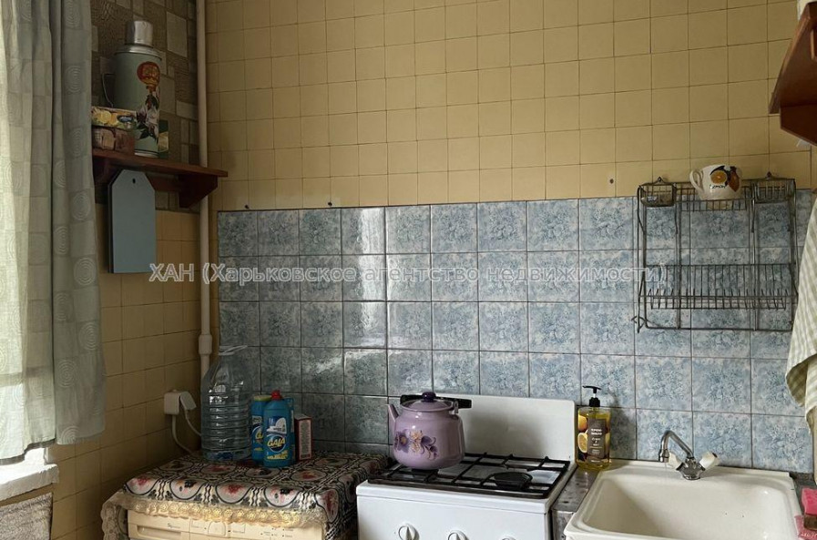 Продам квартиру, Тракторостроителей просп. , 1 кім., 33 м², косметический ремонт 