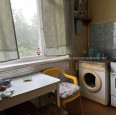 Продам квартиру, Тракторостроителей просп. , 1 кім., 33 м², косметический ремонт 