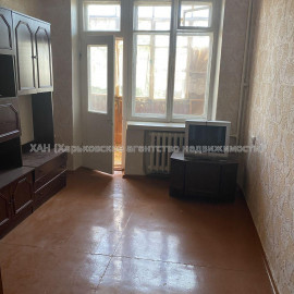 Продам квартиру, Мира ул. , 1  ком., 12 м², косметический ремонт