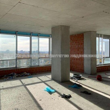 Продам квартиру, Сокольниковская ул. , 28 , 3  ком., 99 м², без внутренних работ 