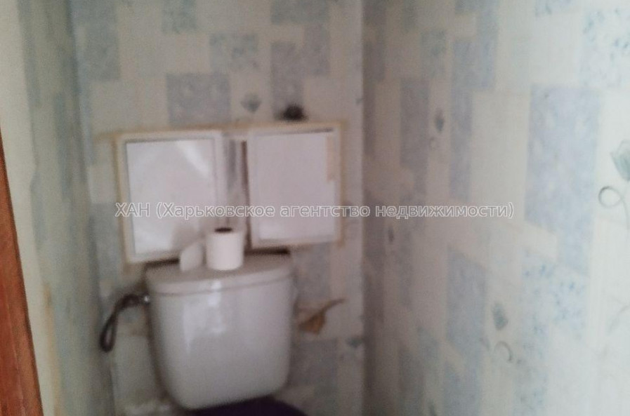 Продам квартиру, Волонтерская ул. , 4  ком., 83.90 м², без ремонта 