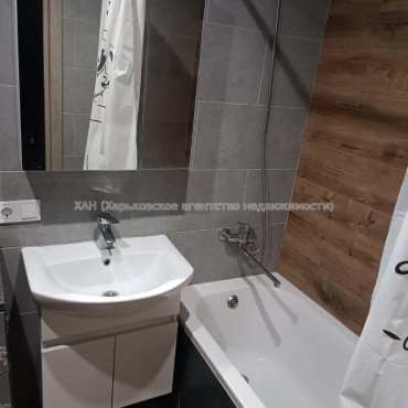 Продам квартиру, Полтавский Шлях ул. , 1 кім., 41 м², евроремонт 