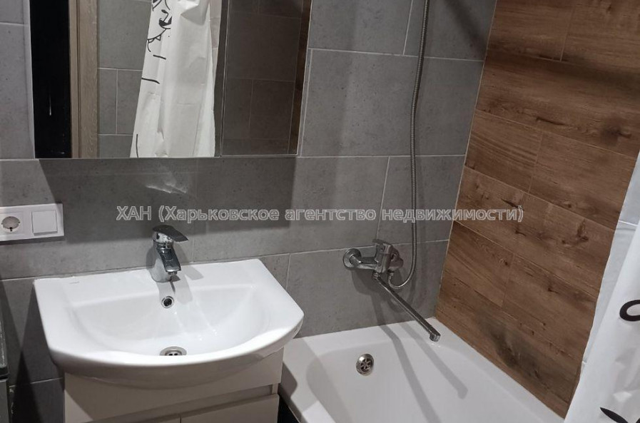 Продам квартиру, Полтавский Шлях ул. , 1 кім., 41 м², евроремонт 