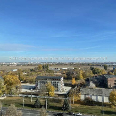 Продам квартиру, Сокольницкая ул. , 3 кім., 99 м², без внутренних работ 