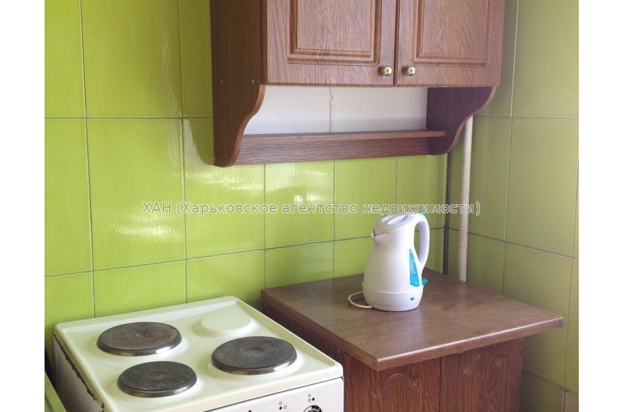 Сдам квартиру, Соборности Украины ул. , 1  ком., 36 м², косметический ремонт 