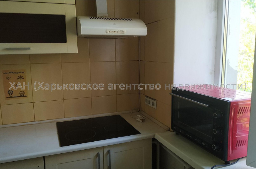 Продам квартиру, Зерновой пер. , 1 кім., 27 м², косметический ремонт 