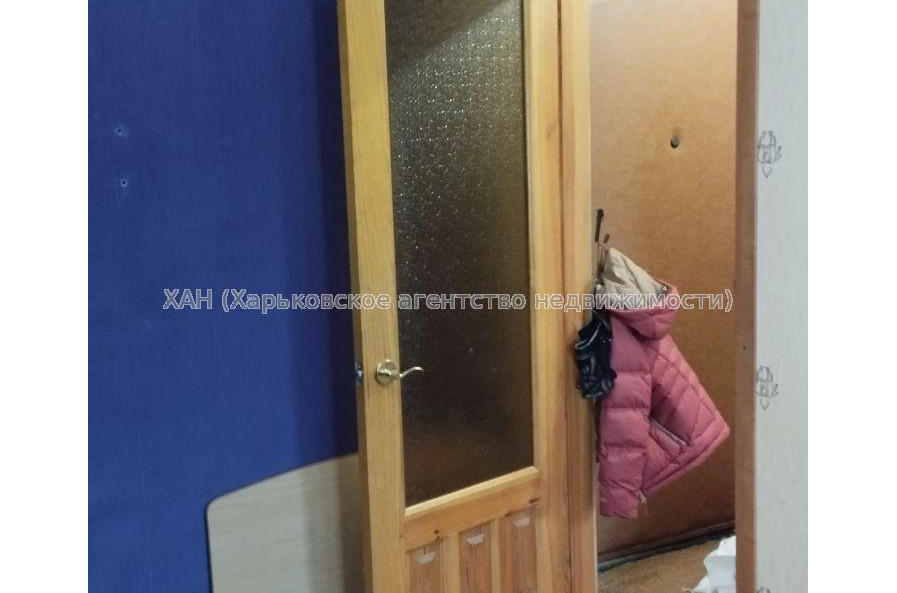 Продам квартиру, Зерновой пер. , 1  ком., 27 м², косметический ремонт 