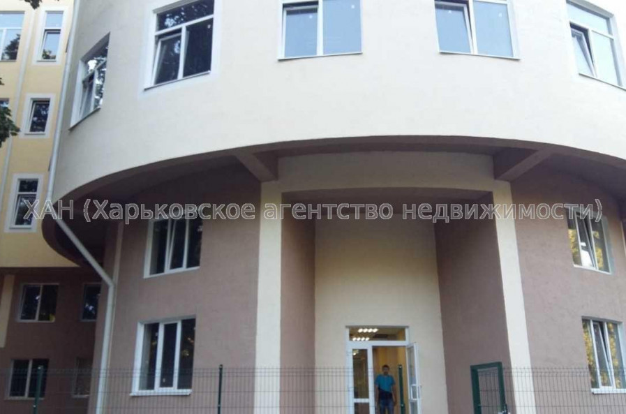 Продам квартиру, Индустриальный просп. , 1  ком., 20.30 м², капитальный ремонт 