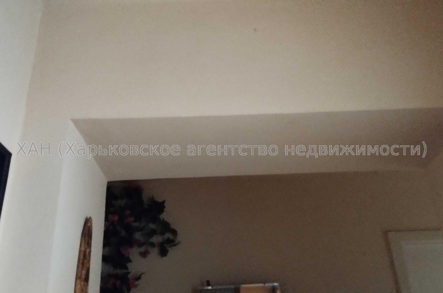 Продам квартиру, Гимназическая наб. , 2 кім., 57 м², частичный ремонт 