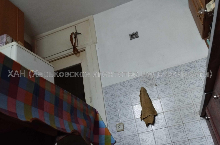 Продам квартиру, Гимназическая наб. , 2  ком., 57 м², частичный ремонт 