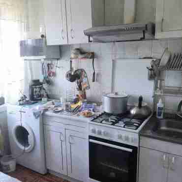 Продам квартиру, Героев Харькова просп. , 2 кім., 44 м², косметический ремонт 