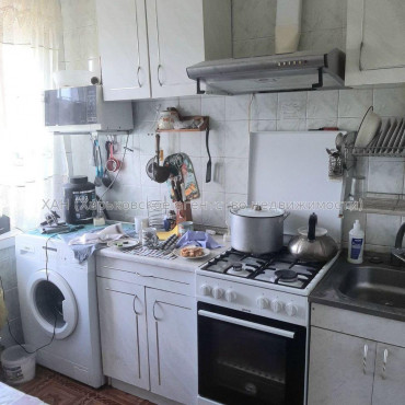 Продам квартиру, Героев Харькова просп. , 2  ком., 44 м², косметический ремонт 