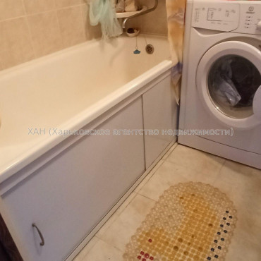 Продам квартиру, Дмитрия Антоновича бул. , 1 кім., 32 м², косметический ремонт 