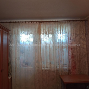 Продам квартиру, Дмитрия Антоновича бул. , 1 кім., 32 м², косметический ремонт 