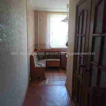 Продам квартиру, Дмитрия Антоновича бул. , 1  ком., 32 м², косметический ремонт 