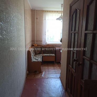 Продам квартиру, Дмитрия Антоновича бул. , 1 кім., 32 м², косметический ремонт 