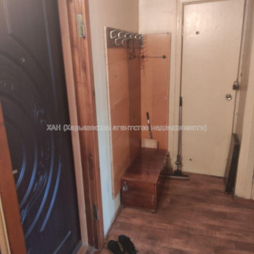 Продам квартиру, 2 кім., 45 м², советский ремонт 