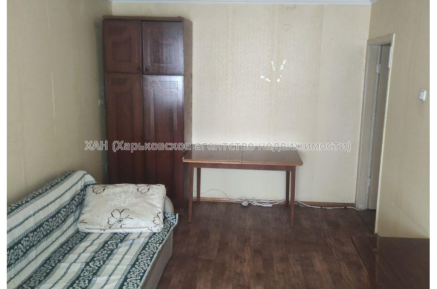 Продам квартиру, Тракторостроителей просп. , 2 кім., 45 м², советский ремонт 