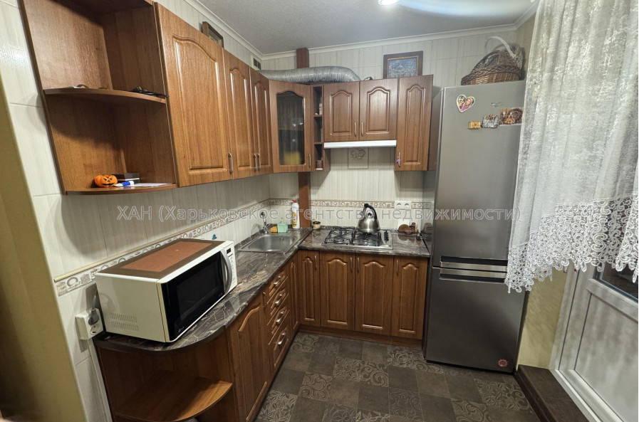 Продам квартиру, Гвардейцев Широнинцев ул. , 1 кім., 37.80 м², капитальный ремонт 