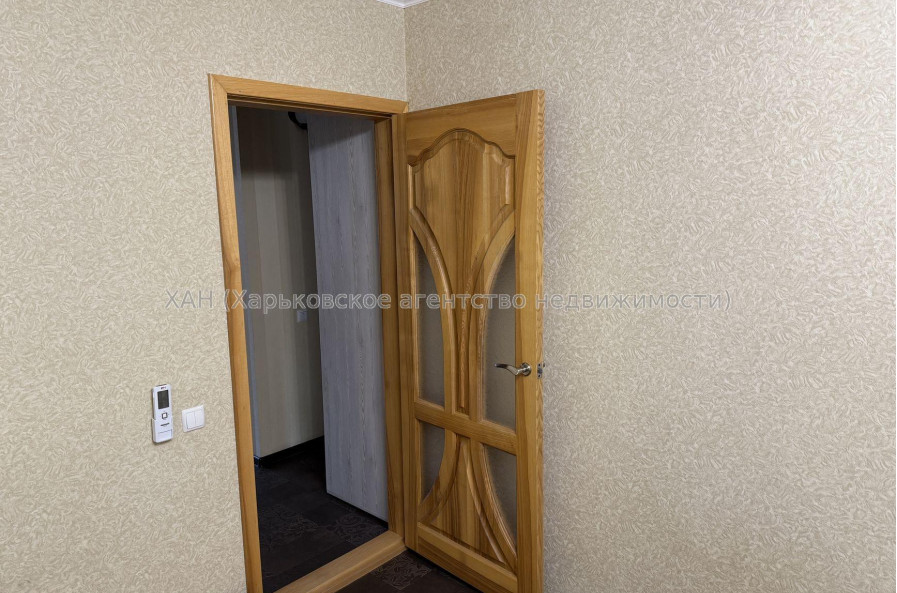 Продам квартиру, Гвардейцев Широнинцев ул. , 1 кім., 37.80 м², капитальный ремонт 