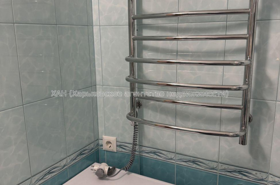 Продам квартиру, Гвардейцев Широнинцев ул. , 1 кім., 37.80 м², капитальный ремонт 