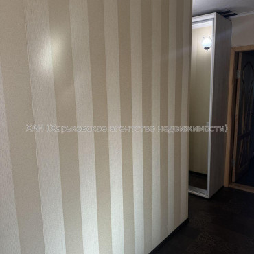 Продам квартиру, Гвардейцев Широнинцев ул. , 1  ком., 37.80 м², капитальный ремонт 