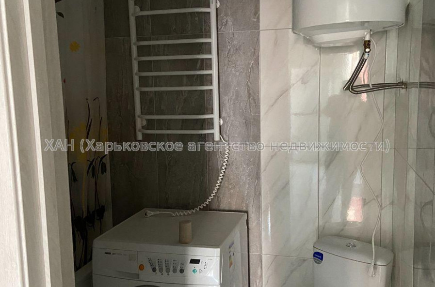 Продам квартиру, Борткевича ул. , 1 кім., 40.50 м², евроремонт 