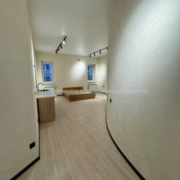 Продам квартиру, Профсоюзный бульв. , 1  ком., 34 м², капитальный ремонт 