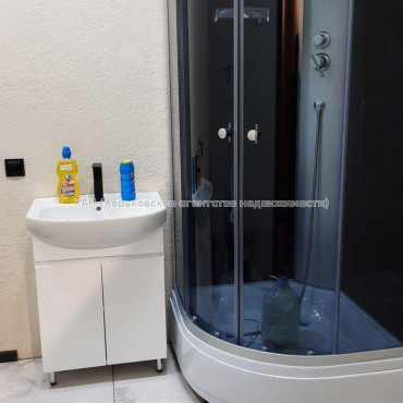 Продам квартиру, Профсоюзный бульв. , 1  ком., 34 м², капитальный ремонт 