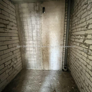 Продам квартиру, Шевченко ул. , 1  ком., 40.50 м², без внутренних работ 