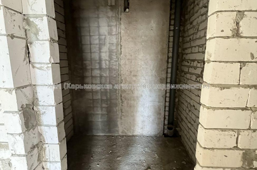 Продам квартиру, Шевченко ул. , 1 кім., 40.50 м², без внутренних работ 