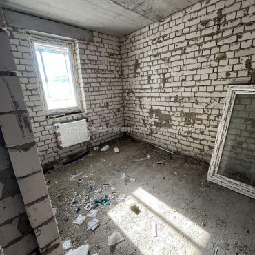 Продам квартиру, Шевченко ул. , 1  ком., 40.50 м², без внутренних работ 