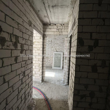 Продам квартиру, Шевченко ул. , 1  ком., 40.50 м², без внутренних работ 