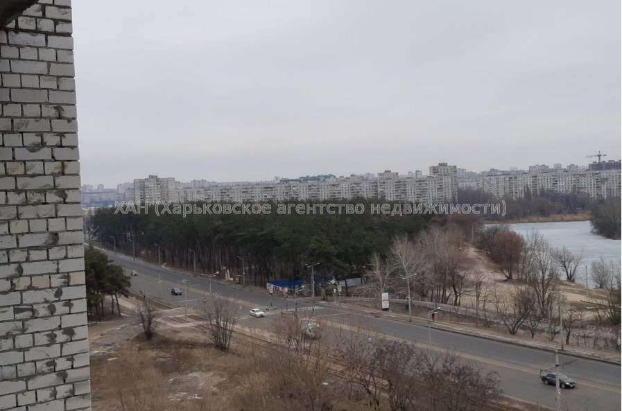 Продам квартиру, Непокоренных ул. , 1  ком., 55.50 м², без внутренних работ 