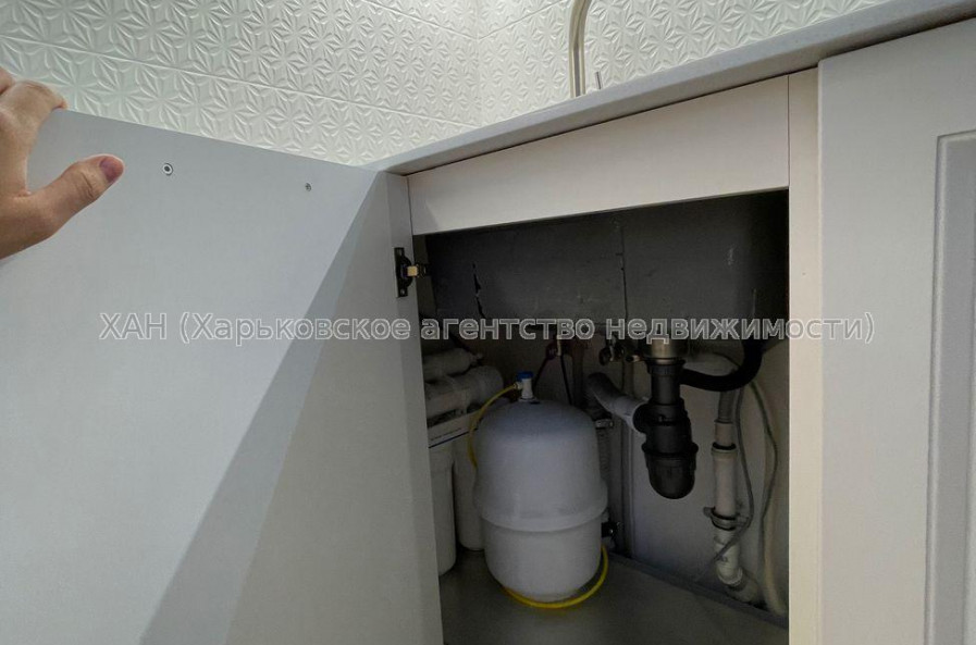 Продам квартиру, Дмитрия Антоненко ул. , 2 кім., 51 м², авторский дизайн 