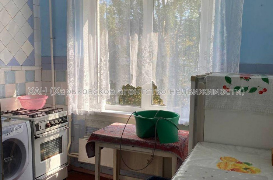 Продам квартиру, 2 кім., 46 м², советский ремонт 