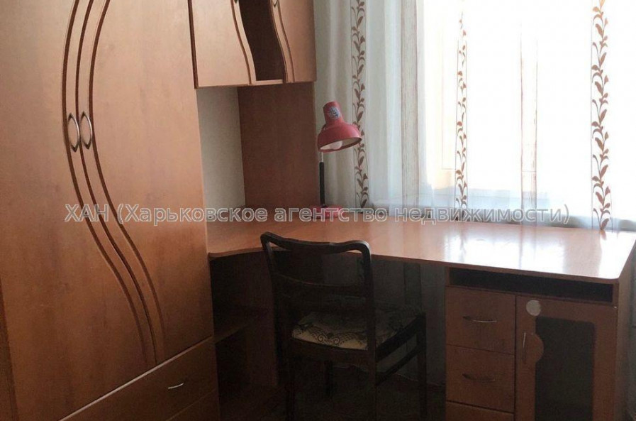 Продам квартиру, Победы просп. , 2  ком., 45.40 м², косметический ремонт 