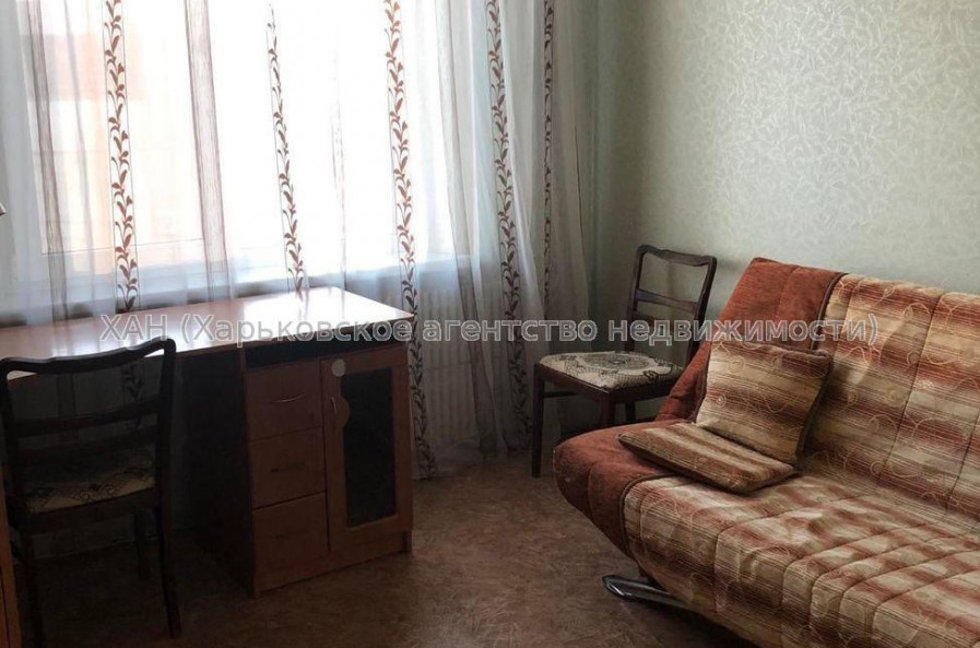 Продам квартиру, Победы просп. , 2  ком., 45.40 м², косметический ремонт 