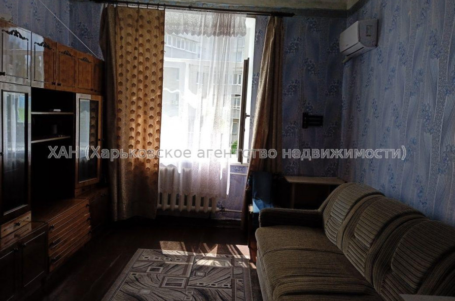 Продам квартиру, Вологодская ул. , 1 кім., 20 м², косметический ремонт 