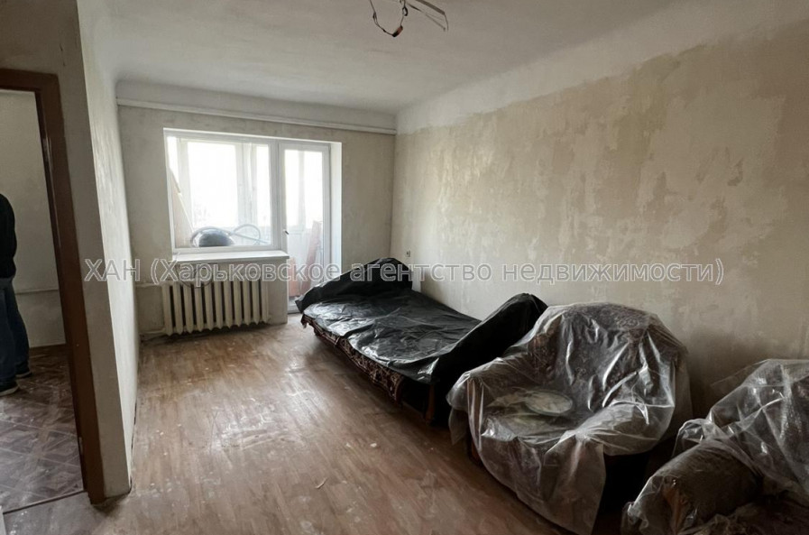 Продам квартиру, Гагарина просп. , 1 кім., 34 м², частичный ремонт 