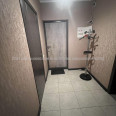 Продам квартиру, Драгоманова ул. , 1  ком., 36 м², капитальный ремонт 