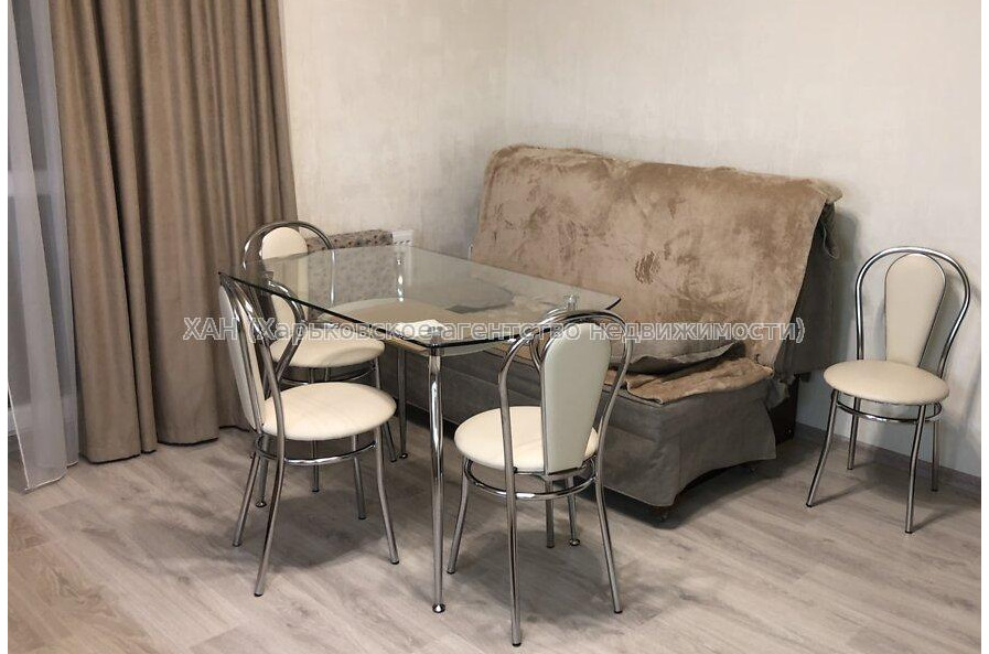 Продам квартиру, Домостроительная ул. , 1  ком., 50 м², евроремонт 