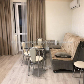 Продам квартиру, Домостроительная ул. , 1  ком., 50 м², евроремонт